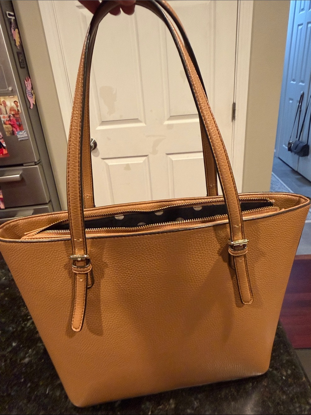 Women's Faux Leather Tote Bag in Tan - Branded Signature Emblem Anne Klein - Picture 4 of 7